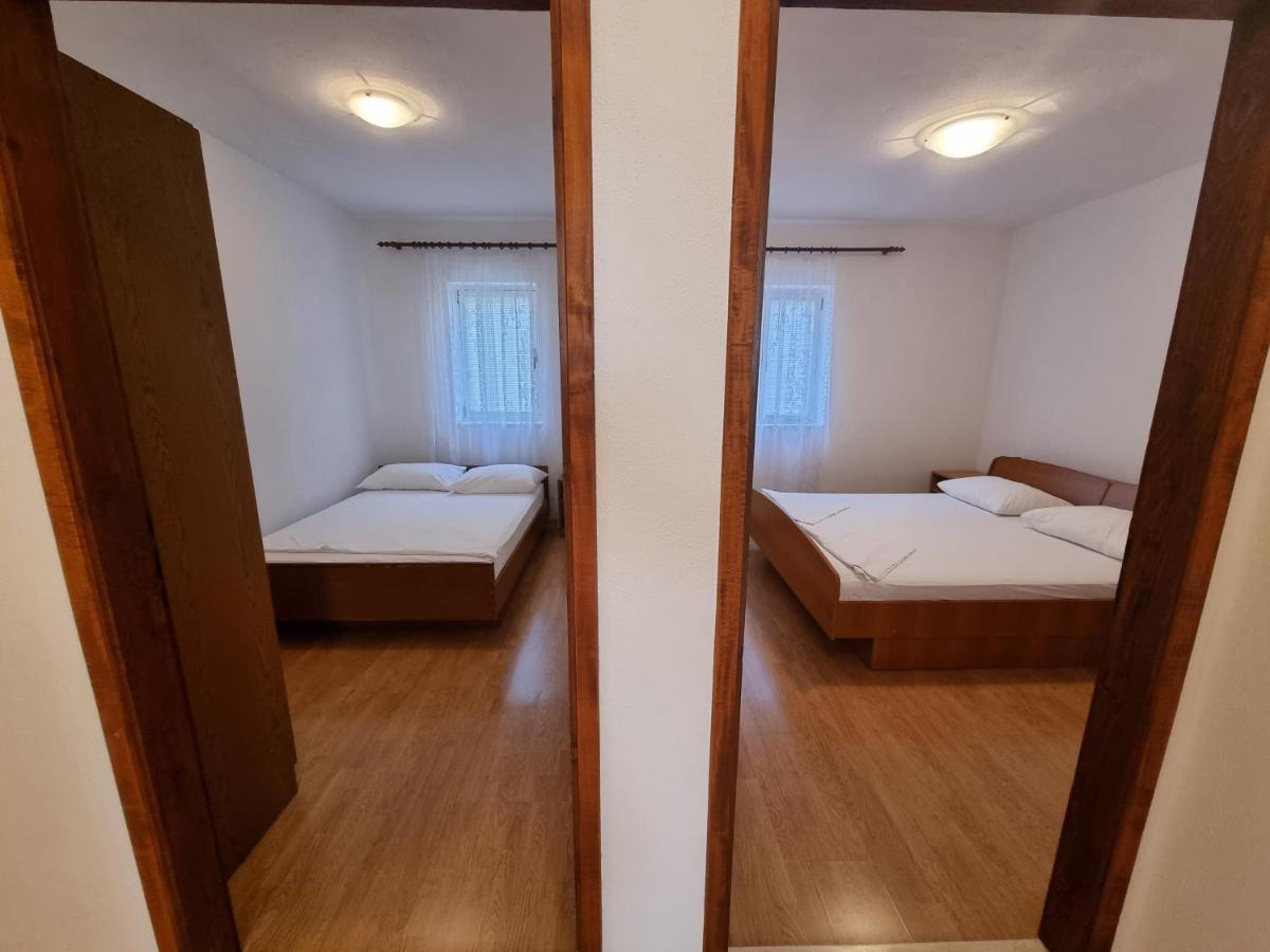 Apartman Ivan Apartment Makarska Bagian luar foto